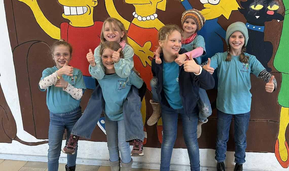 Anna, Melina und Frida Bitzer, Johanna Dielmann sowie Laurie und Elisa Haiblik sind ein starkes Team. Fotos: privat