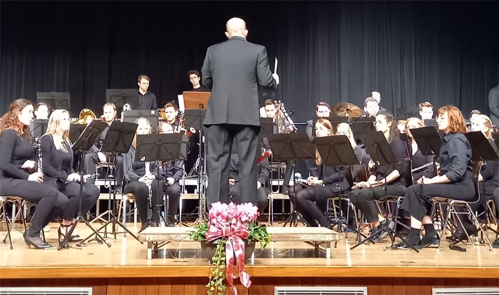 Anspruchsvoll und fordernd: Das Auswahlorchester zieht in Illingen alle Register und unterhält sein Publikum auf hohem Niveau. Foto: Bastian