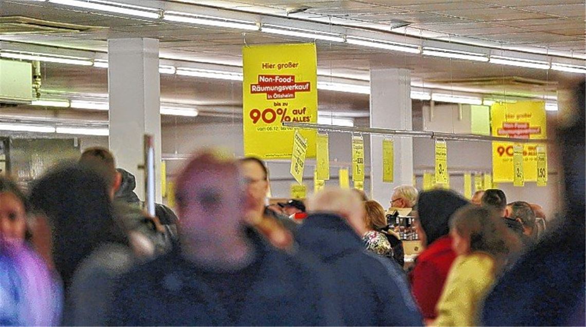 Ausverkauf löst Ausnahmezustand aus Ausverkauf löst Ausnahmezustand aus