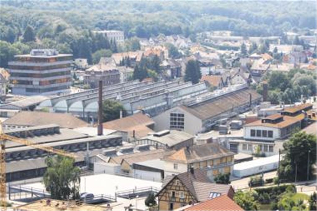 Areal mit Zukunftspotenzial: Was soll auf dem MWK-Gelände im Herzen der Stadt Maulbronn passieren? Um diese Frage geht es unter anderem bei der Klausurtagung des Gemeinderats. 
Foto: Disselhoff