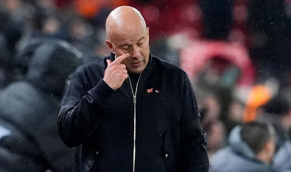 Arne Slot muss den FC Liverpool verlassen.