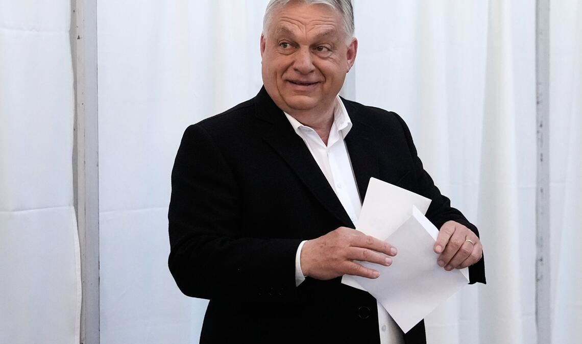 Auch Ministerpräsident Viktor Orban hat seine Stimme bereits abgegeben.