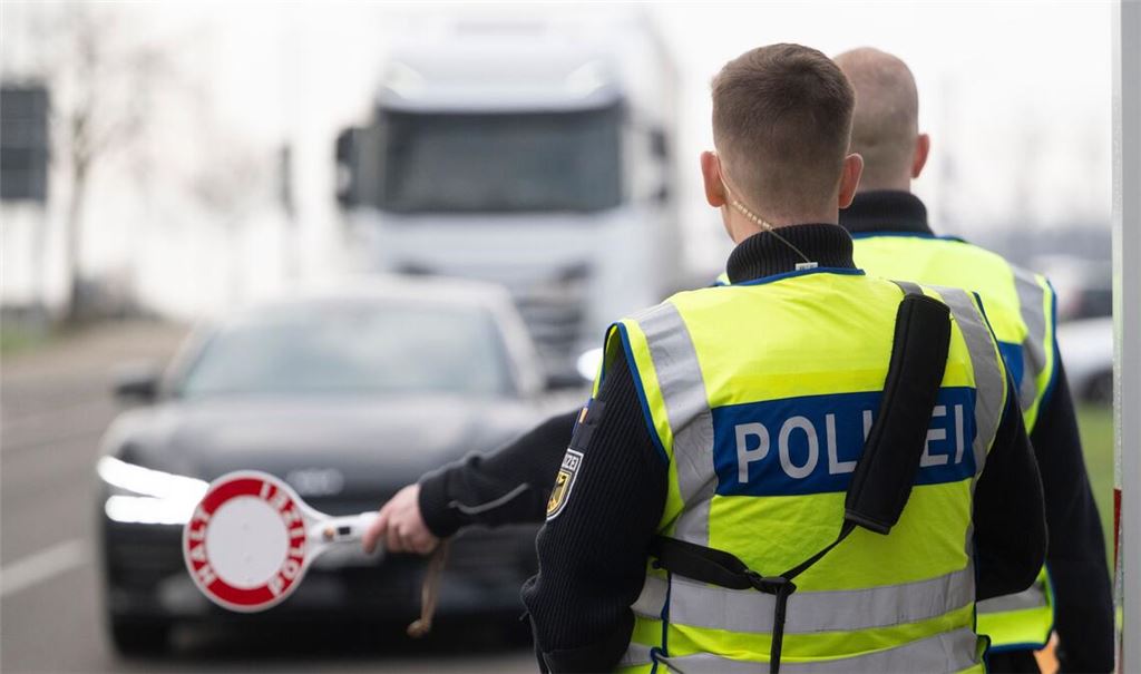 Auch an der Grenze zu Frankreich gibt es stationäre Kontrollen der Bundespolizei. (Symbolbild)