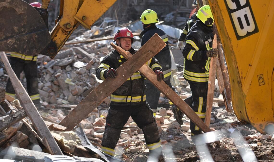 Auch aus Dnipro wurden schwere Explosionen gemeldet.