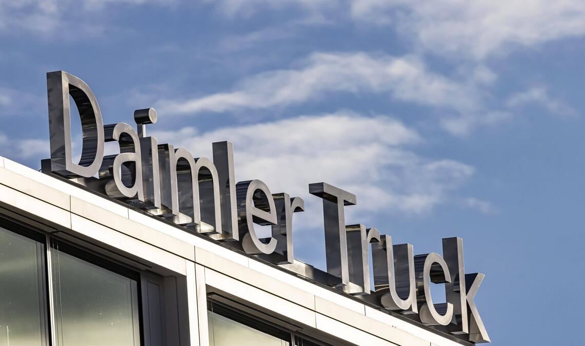 Auch bei Daimler Truck hellt der   Bonus die Stimmung in der Belegschaft  auf.