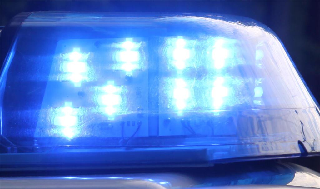 Auch das Karlsruher Polizeipräsidium stellt fest: „Wir beobachten, dass die Hemmschwelle für Gewalt weiterhin sinkt.“ Symbolfoto: Archiv