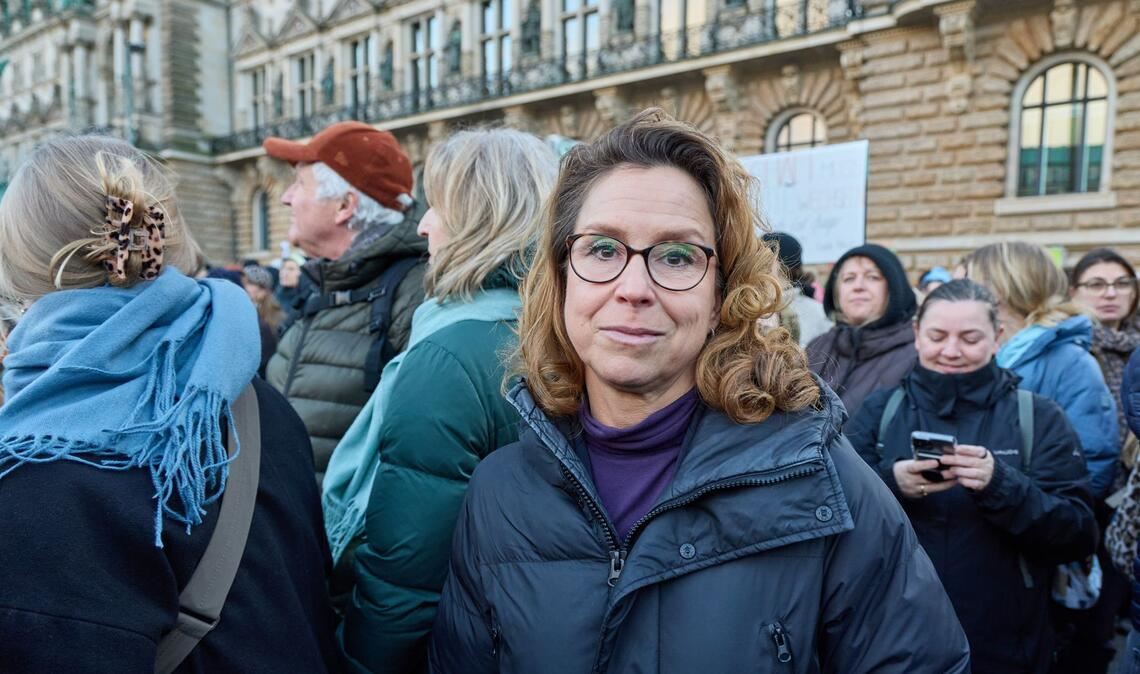 Auch die Hamburger Bürgerschaftspräsidentin Carola Veit war gekommen.