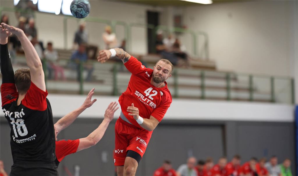Auch die zehn Treffer von Lucas Gerdon reichen gegen Viernheim nicht. Archivfoto: Müller