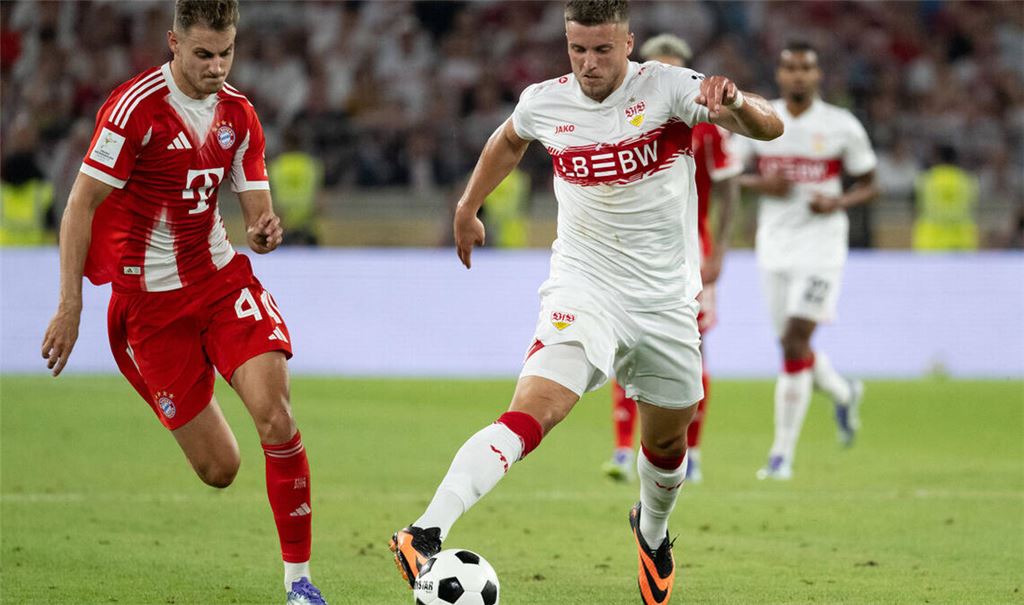 Auch im Supercup am Samstag gegen den FC Bayern München wurde Ermedin Demirovic (re.) erst in der 71. Minute für Chris Führich eingewechselt .
           Foto: imago/Eibner