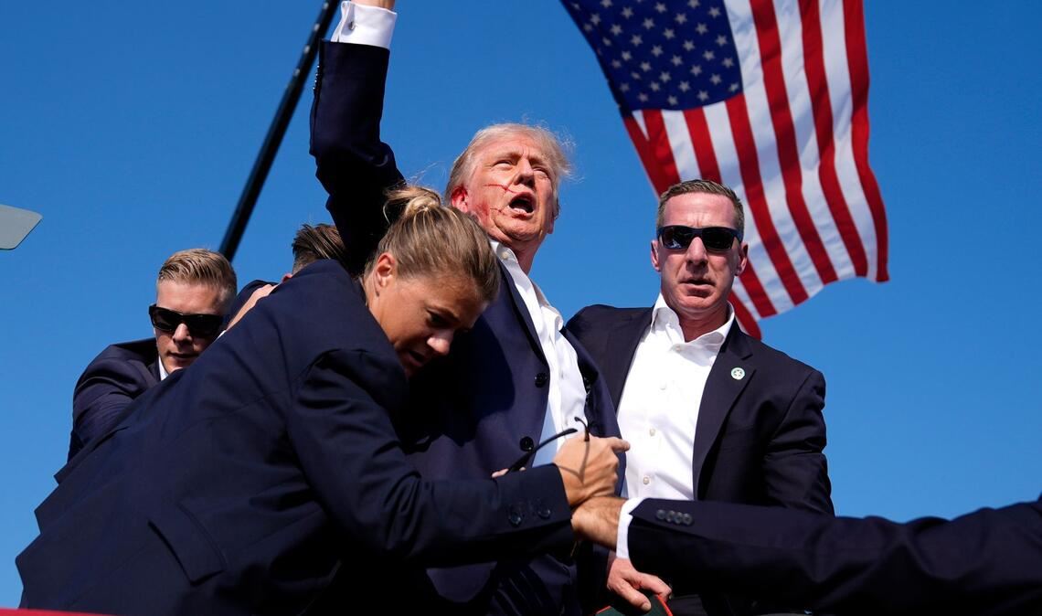 Auch nach dem Anschlag auf Trump 2024 wurden etliche Verschwörungserzählungen verbreitet. (Archivbild)