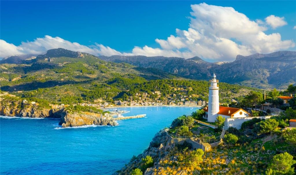 Auf Mallorca ist es auch im Oktober noch angenehm warm.