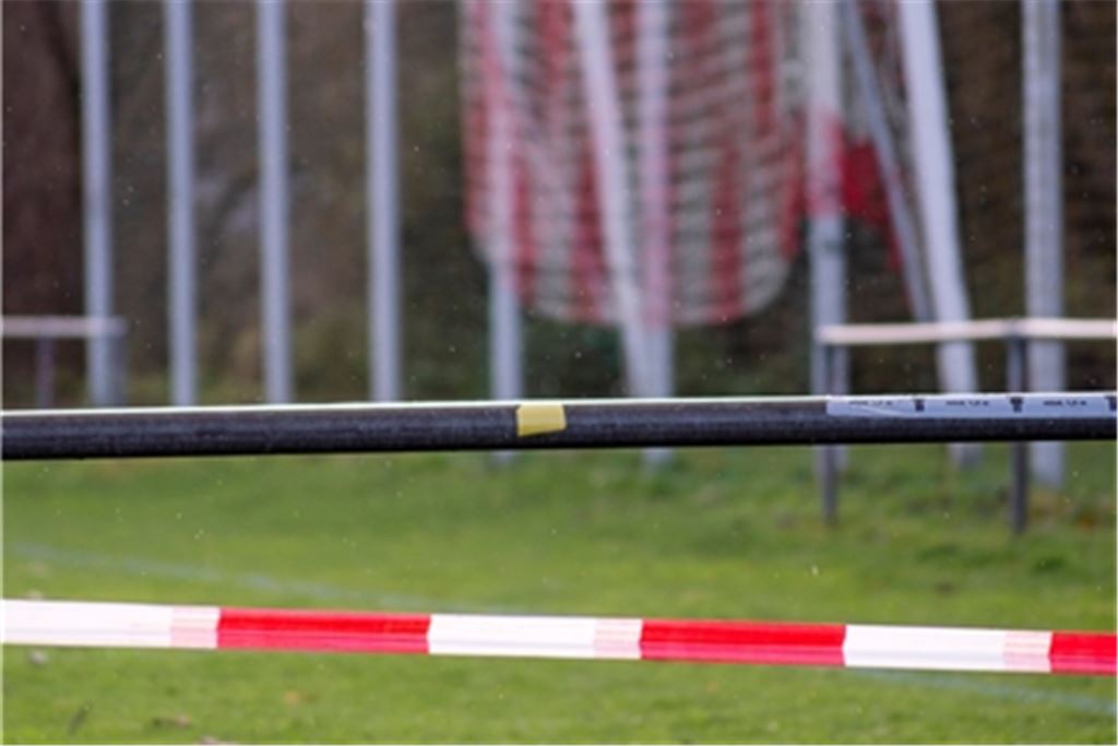 Auf den Plätzen ist in der Winterpause nichts los, dafür sind die Verantwortlichen in den Vereinen wegen der Wechselperiode hinter den Kulissen gefragt. Foto: Fotomoment