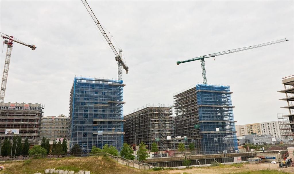 Auf den deutschen Baustellen gilt ab April ein bundesweit einheitliches Tarifgefüge.