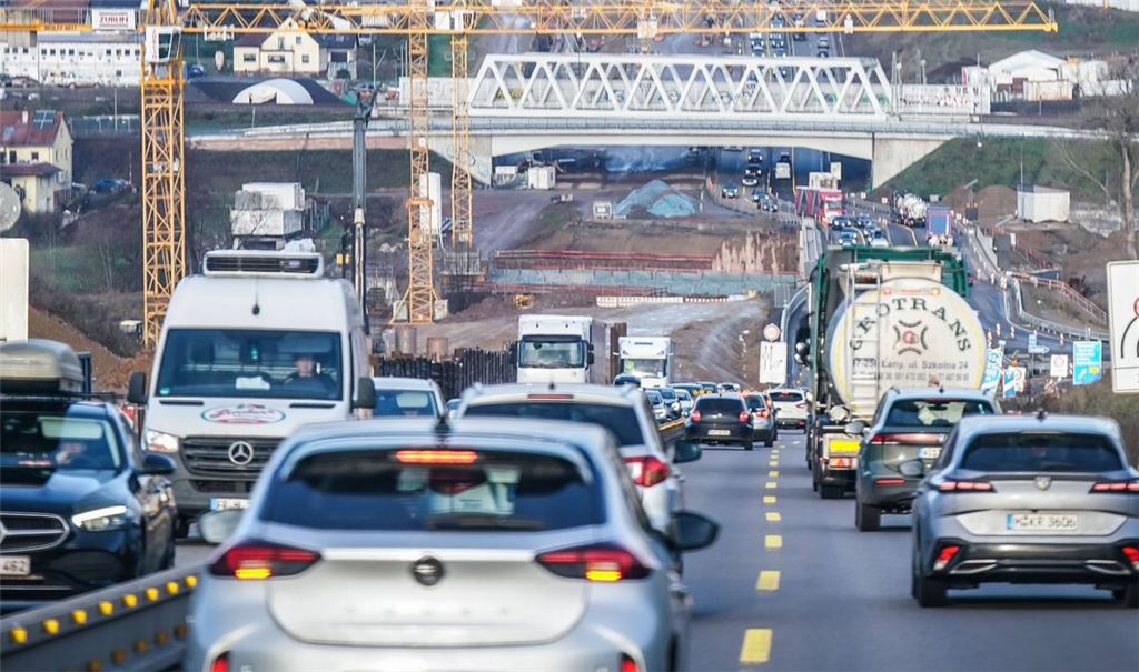 Auf der A8 bei Pforzheim staut es sich fast täglich.