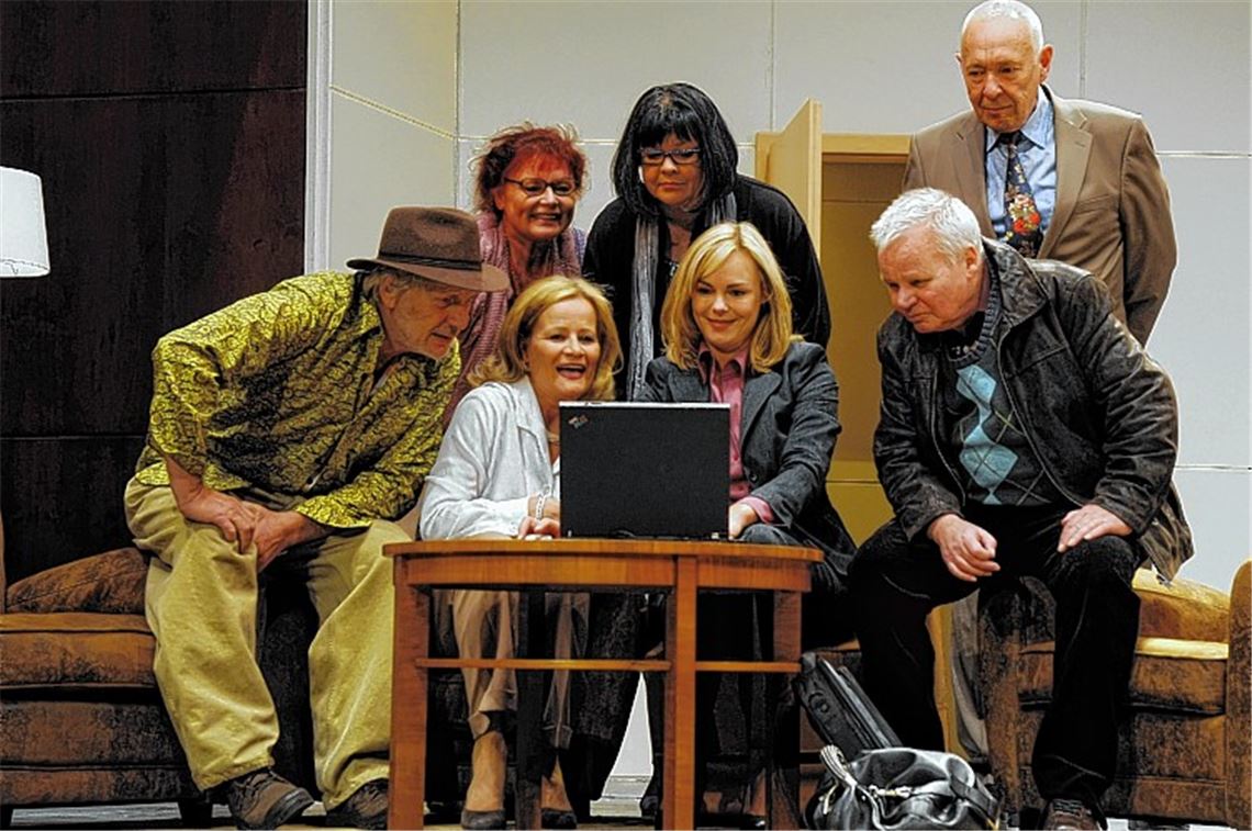 Auf der Suche nach dem Traumpartner gibt es nicht nur „Blütenträume“ zu erleben.