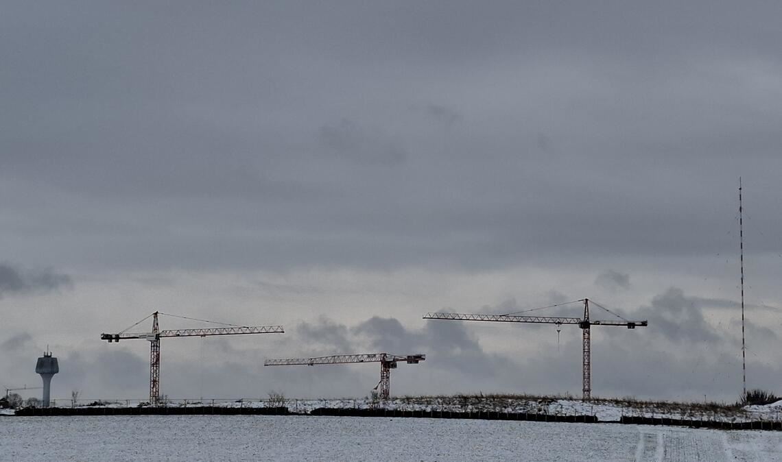 Auf der Ziegelhöhe wird gebaut, damit wird die Einwohnerzahl steigen – durch Zuzug, den es immer gab und den die Statistiker nun genau beleuchtet haben. Foto: Weimper