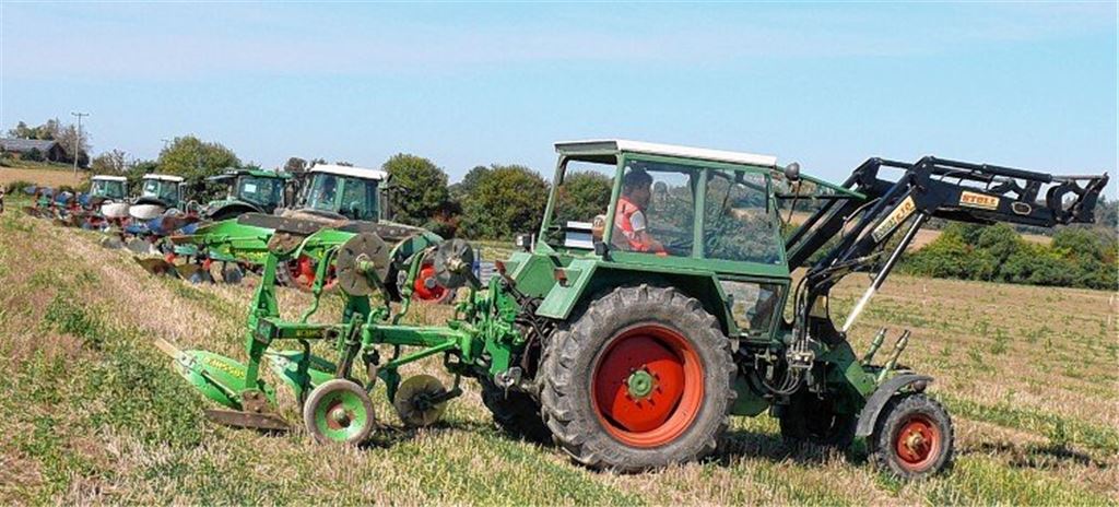 Präzision mit schwerem Gerät