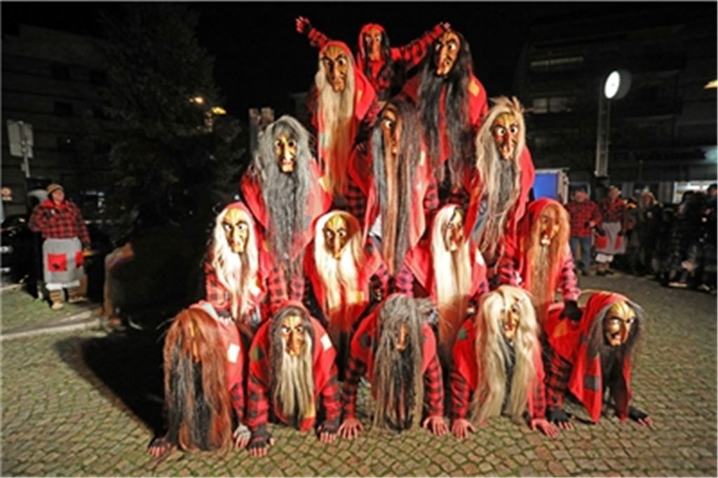 Auf eine „Hexentaufe“ wie jene der Aizemer Narrenzunft im Januar 2019 in Ötisheim müssen die Narren und alle Faschingsfreunde in diesem Jahr wohl verzichten. Foto: Archiv