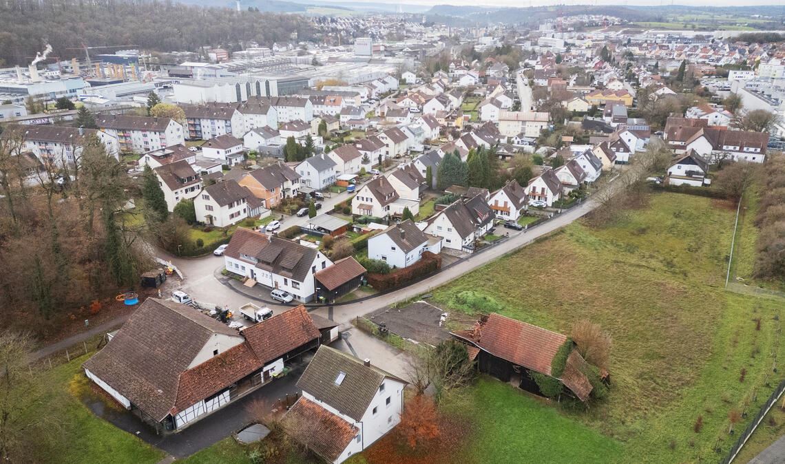 Auf einem Grundstück am Rand des Wohngebiets Eckenweiher soll die neue Flüchtlingsunterkunft entstehen. Foto: Fotomoment