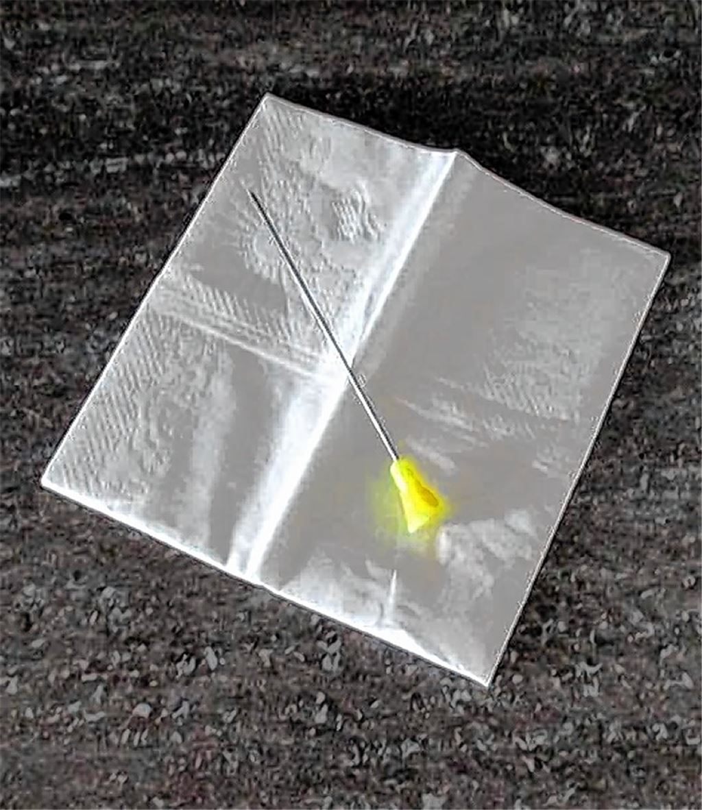 „Nadeln“ geben Gemeinde Rätsel auf