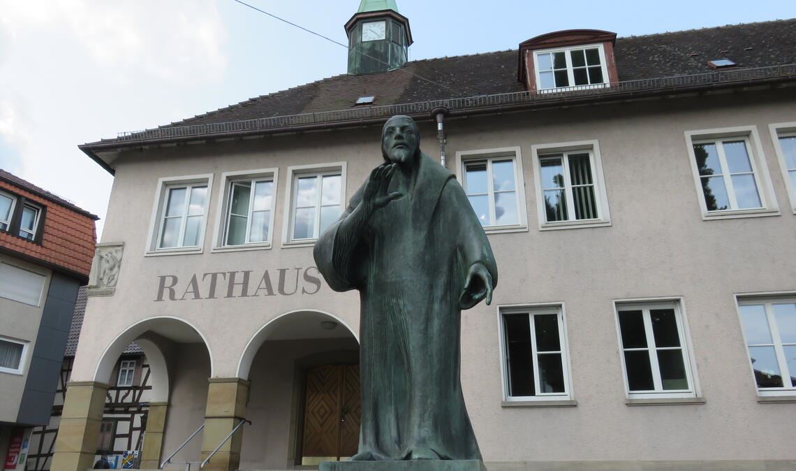 Aufatmen nicht nur im Rathaus: Die Kommunalaufsicht gibt grünes Licht für den Knittlinger Haushalt 2025. Foto: Archiv/Becker