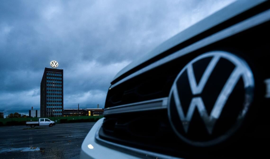 Aufgrund der Porsche-Probleme steckt auch VW in einer tiefen Krise.