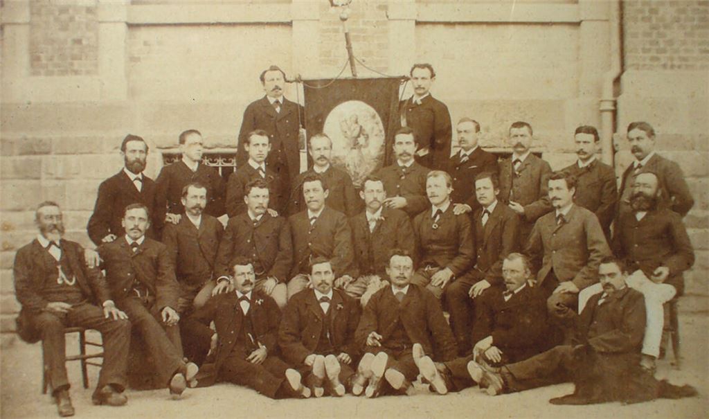 Aufnahme des Liederkranz Mühlacker aus dem Jahr 1887. Zu diesem Zeitpunkt war der Chor schon mehr als 30 Jahre alt.