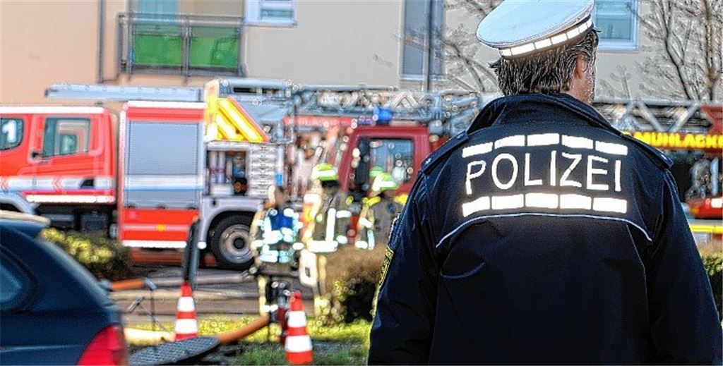 Feueralarm: Polizei ist schon vor Ort
