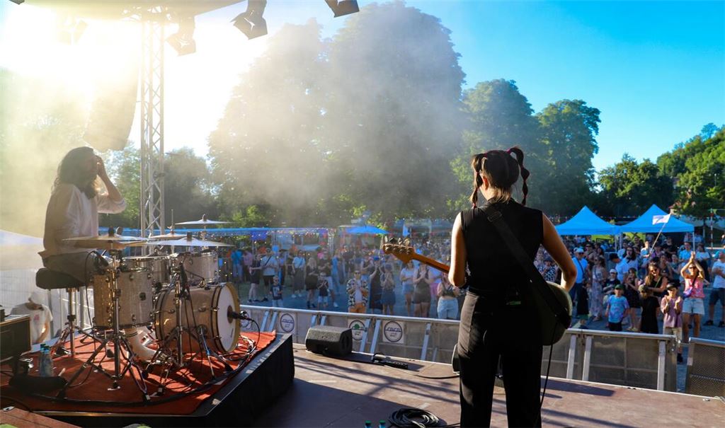 Auftritt des Duos „ELL“ beim „Enzland-Festival“ im Juni vergangenen Jahres. Foto: Archiv