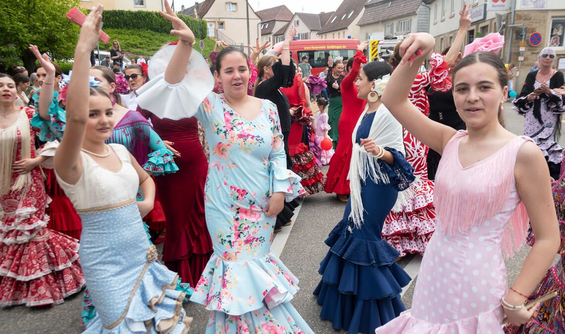 Auftritt von spanischen Gästen beim Fauststadtfest vor anderthalb Wochen. Die Stadt Knittlingen würde die Partnergemeinden gerne mit eigenen Plätzen würdigen. Foto: Fotomoment