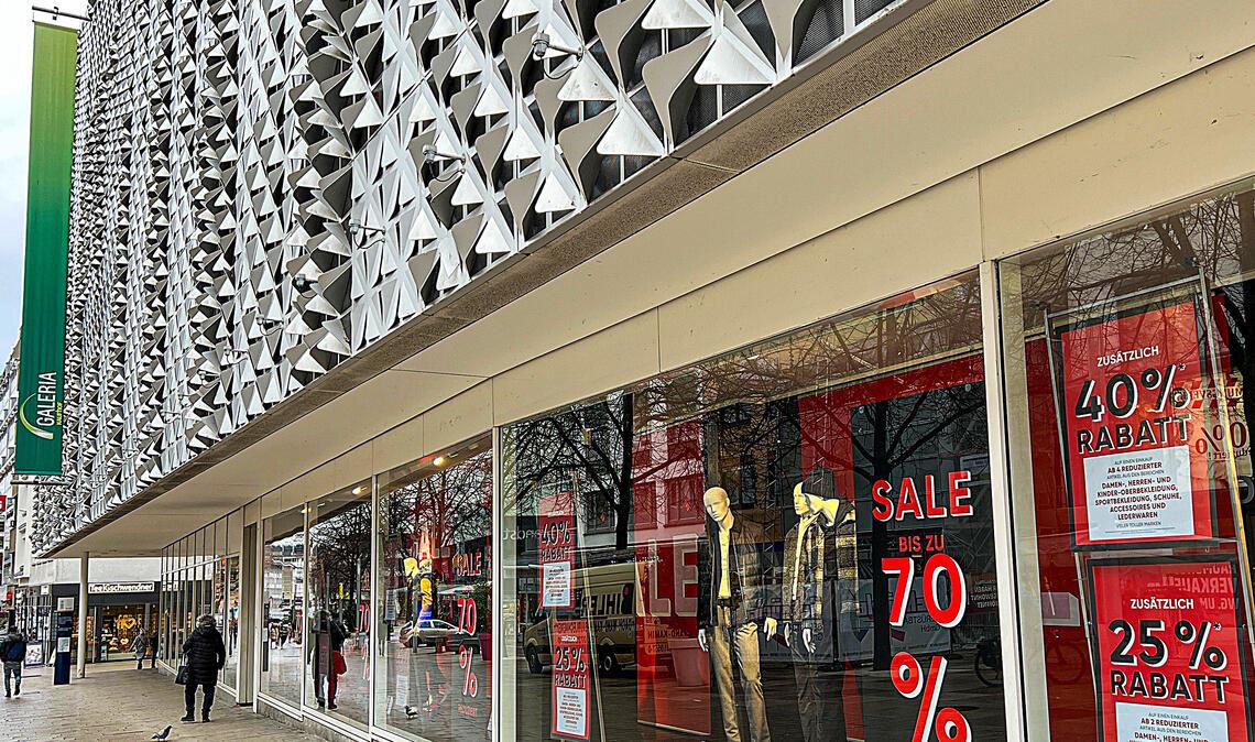 Aus besiegelt: Die Galeria Karstadt Kaufhof in Pforzheim schließt Ende Januar 2024 ihre Pforten. Foto: Rubner