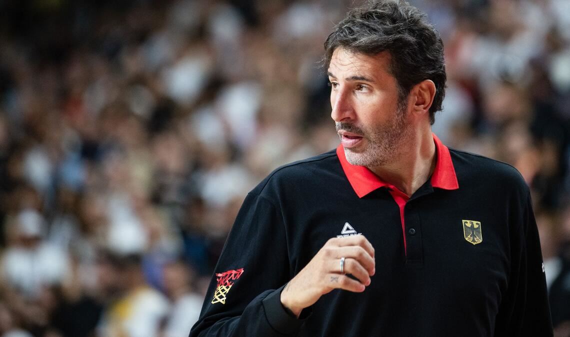 Basketball-Trainer Mumbru fehlt zwei weitere Spiele Aus dem Krankenhaus raus: Basketball-Trainer Mumbru.