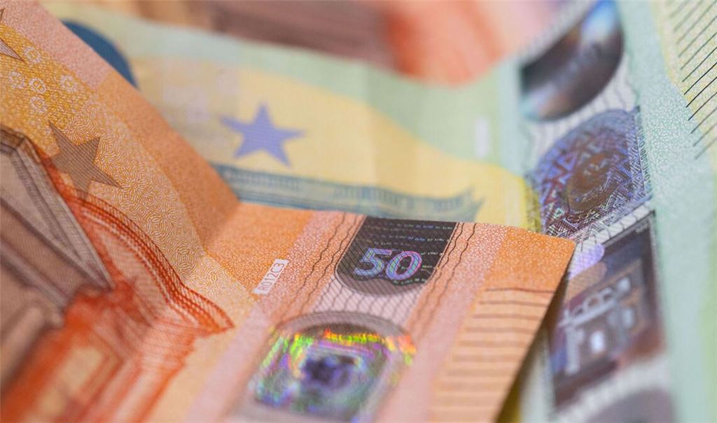 Ausblick negativ – ein Hinweis auf eine mögliche Herabstufung. (Symboldbild)