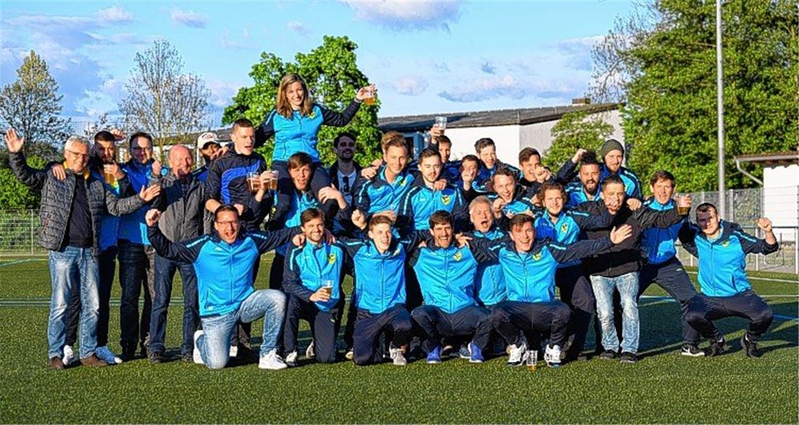 Phönix feiert die vorzeitige Meisterschaft Phönix feiert die vorzeitige Meisterschaft