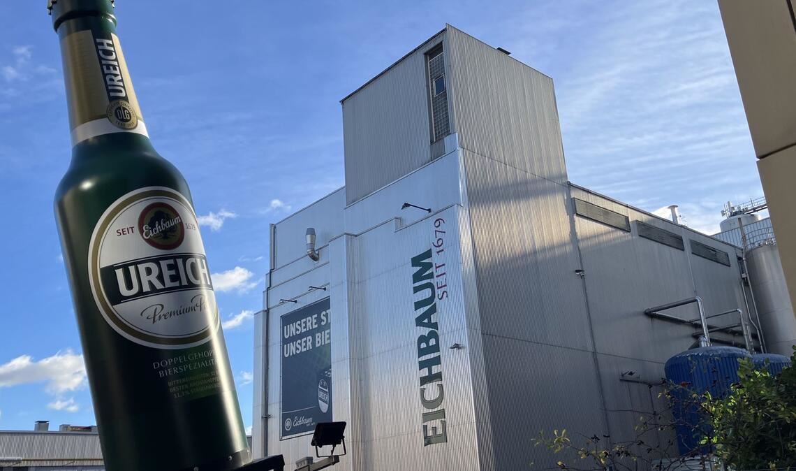 Außenansicht der Privatbrauerei Eichbaum.