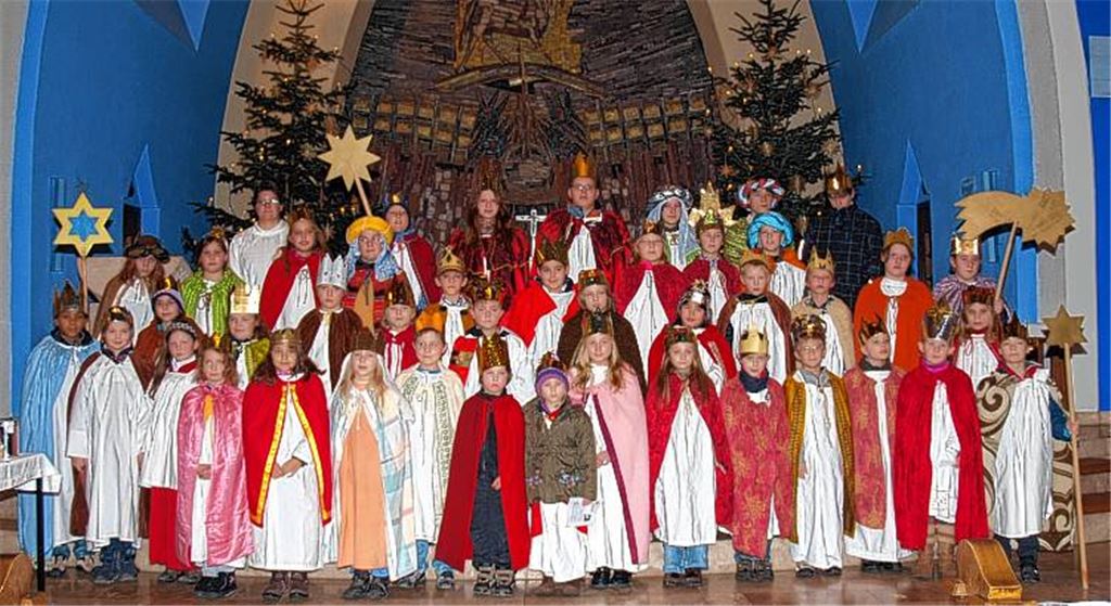 Aussendungsgottesdienst in der Mühlacker Herz-Jesu-Kirche: In den nächsten Tagen sind die Sternsinger in und um Mühlacker unterwegs, um Spenden zu sammeln.