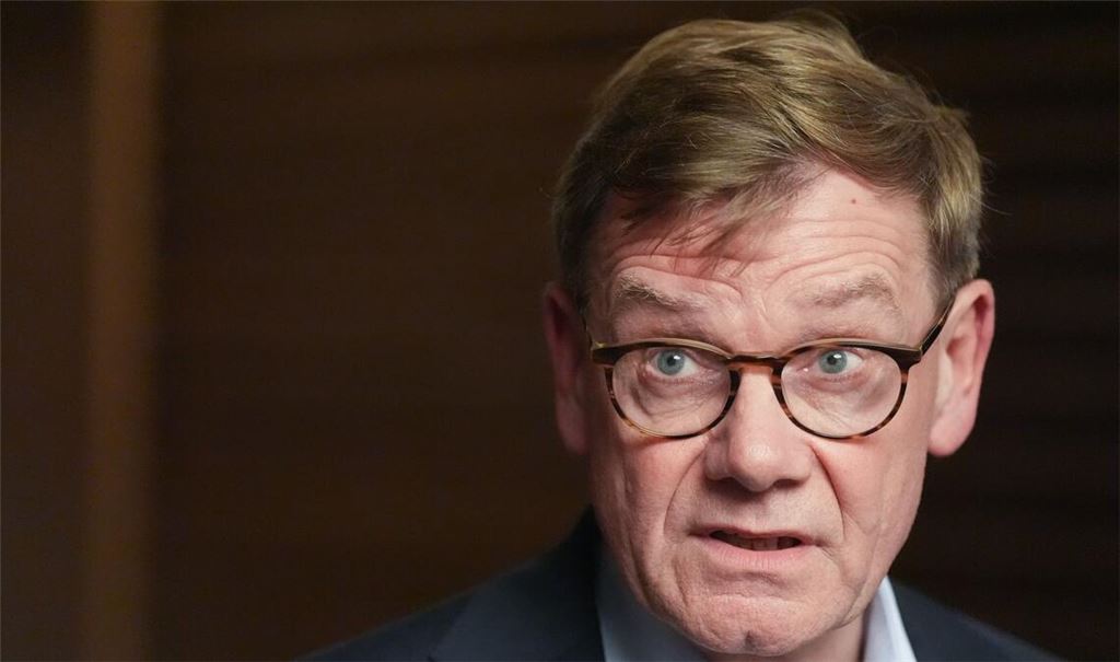 Außenminister Johann Wadephul (CDU) äußert sich in Tel Aviv nach einem Treffen mit seinem israelischen Amtskollegen Gideon Saar optimistisch zur weiteren Umsetzung des Nahost-Friedensprozesses.