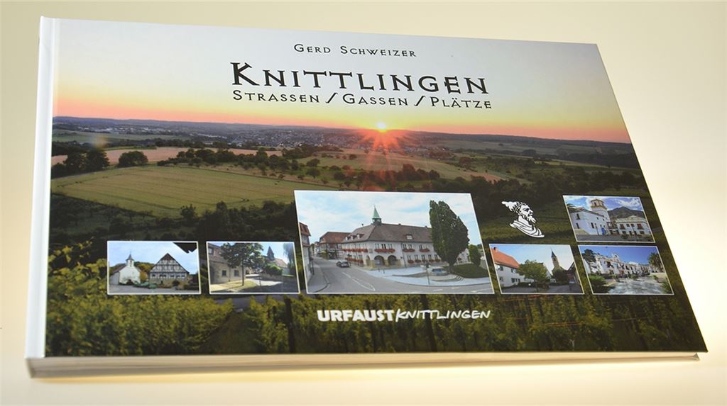 Autor und Fotograf Gerd Schweizer und seine Partnerin und Lektorin Sonja Blume stellen den neuen Band über Knittlingen vor.privat