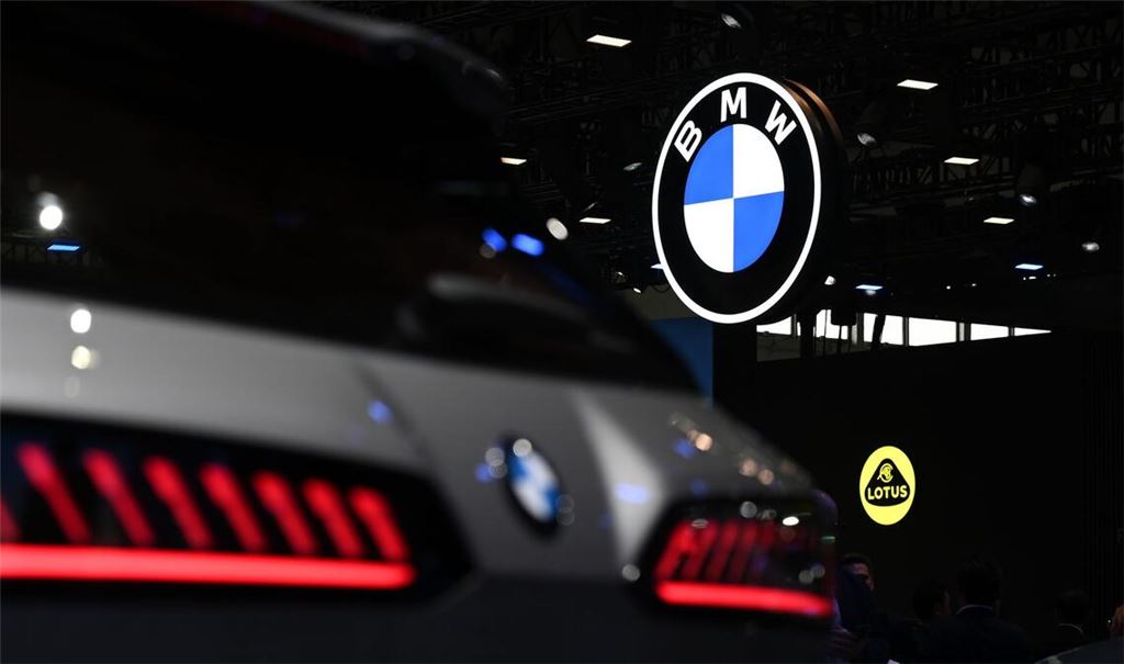 BMW leidet unter ähnlichen Problemen wie die anderen deutschen Autohersteller, kann unter dem Strich aber mehr Geld verdienen. (Archivbild)