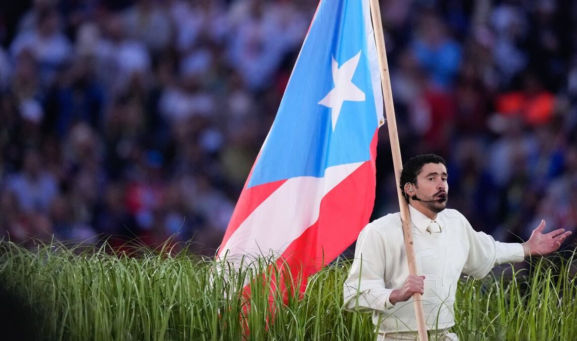 Bad Bunny beim Show Act des Super Bowls 2026