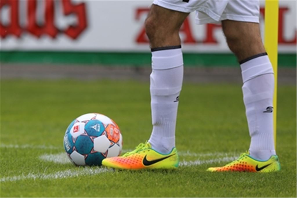 Bald rollt wieder der Ball auf den Amateur-Plätzen. Foto: Huber