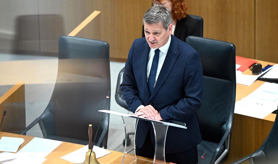 Baldauf appellierte in seiner Rede als Alterspräsident an das Verantwortungsgefühl der Abgeordneten.