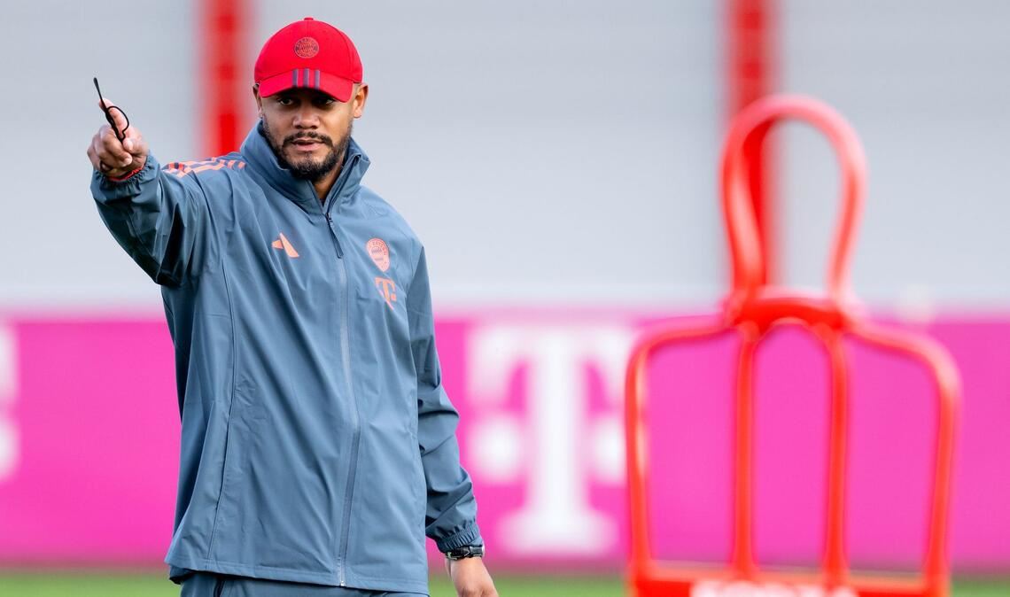 Bayern und Kompany - das passt. Der Coach beim Abschlusstraining.