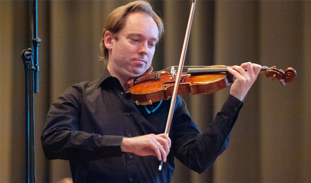 Beeindruckender Solist mit beeindruckendem Instrument: Tjeerd Top. Foto: Fotomoment