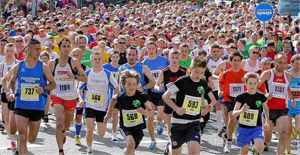 Behr-Lauf 2013: Insgesamt nahmen 1021 Laufbegeisterte an den verschiedenen Wettbewerben teil. Foto: Keller