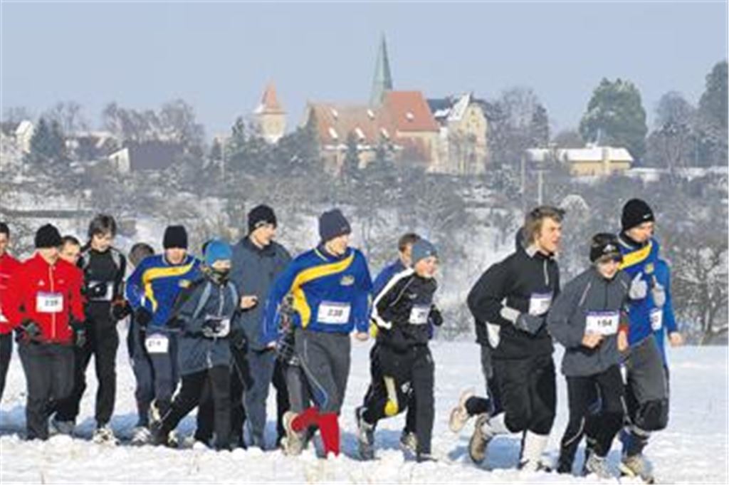 Bei Eis und Schnee haben die Jugendlichen im Dezember den Nussdorflauf absolviert. Nun sind sie aufgerufen, in gut zwei Wochen beim Illinger EnBW-Lauf anzutreten. Foto: privat