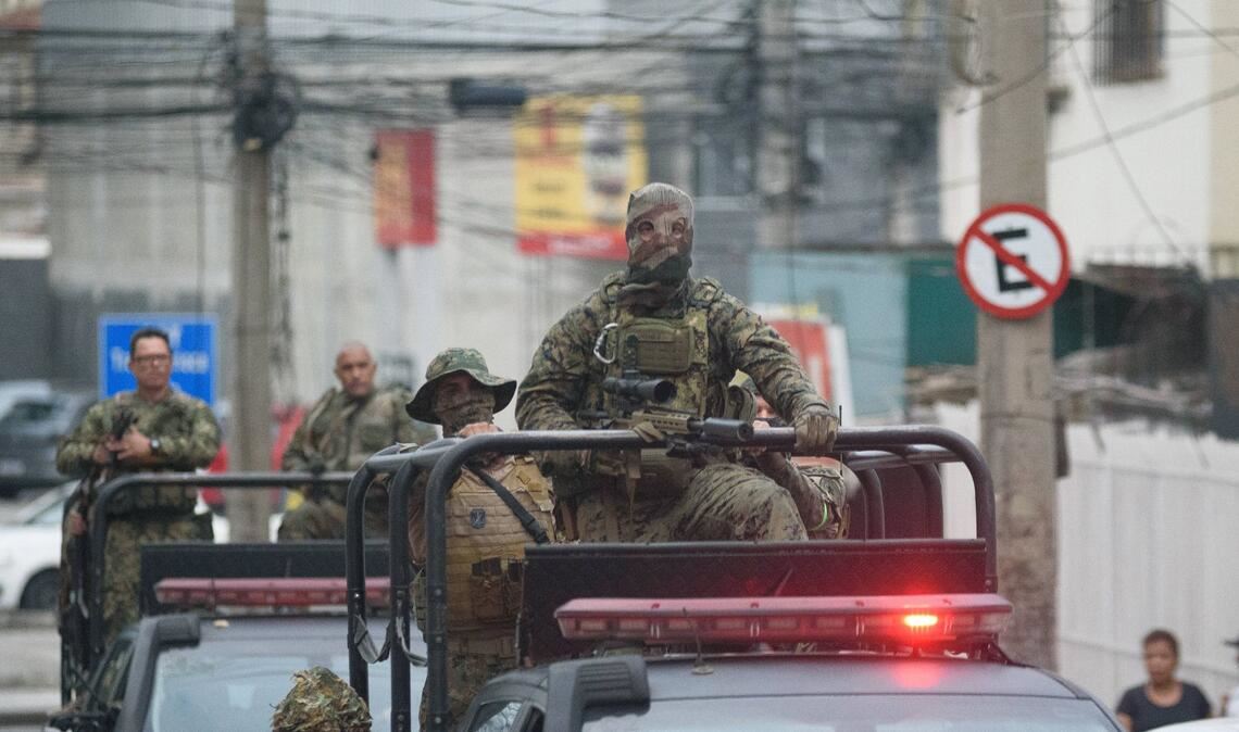 Bei dem Anti-Drogen-Einsatz ist es in Rio zu kriegsähnlichen Szenen gekommen.