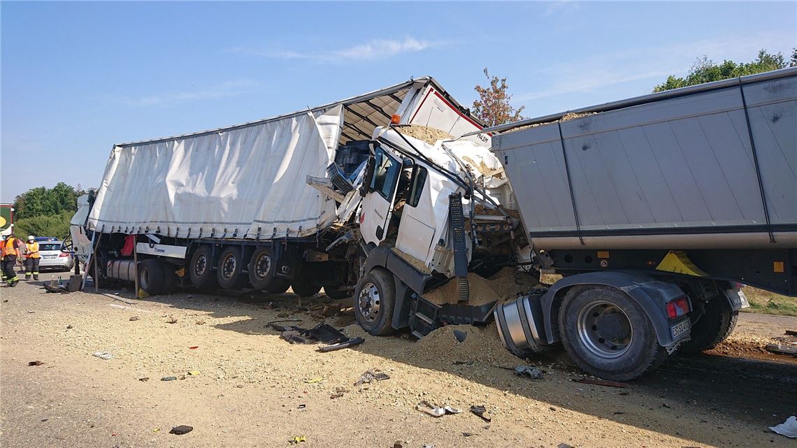 myro Lkw-Unfall A8