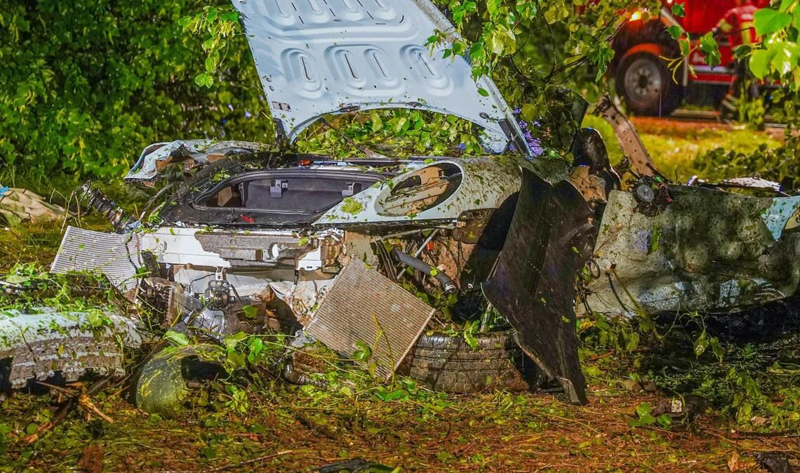 Bei dem Unfall starben zwei Menschen.