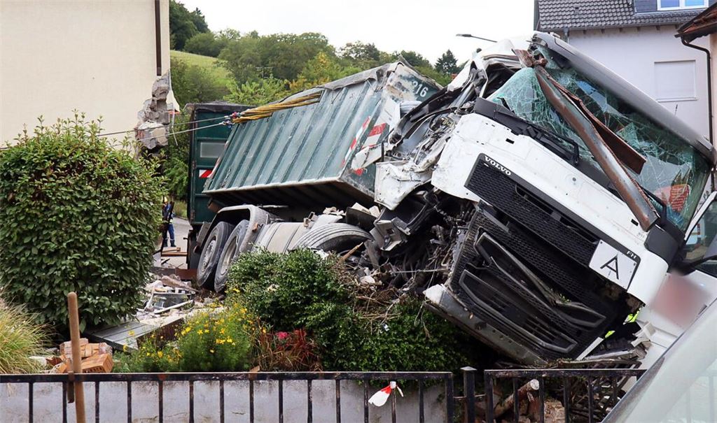 Bei dem Unfall wurde auch ein Kind verletzt.